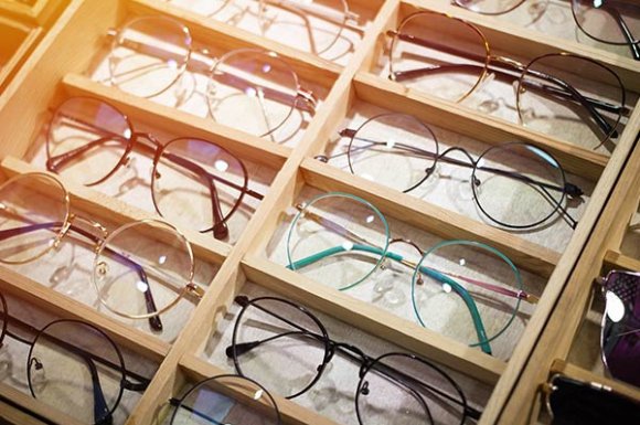 Lunettes de marque ou de créateur adaptées à sa vue à Chassieu